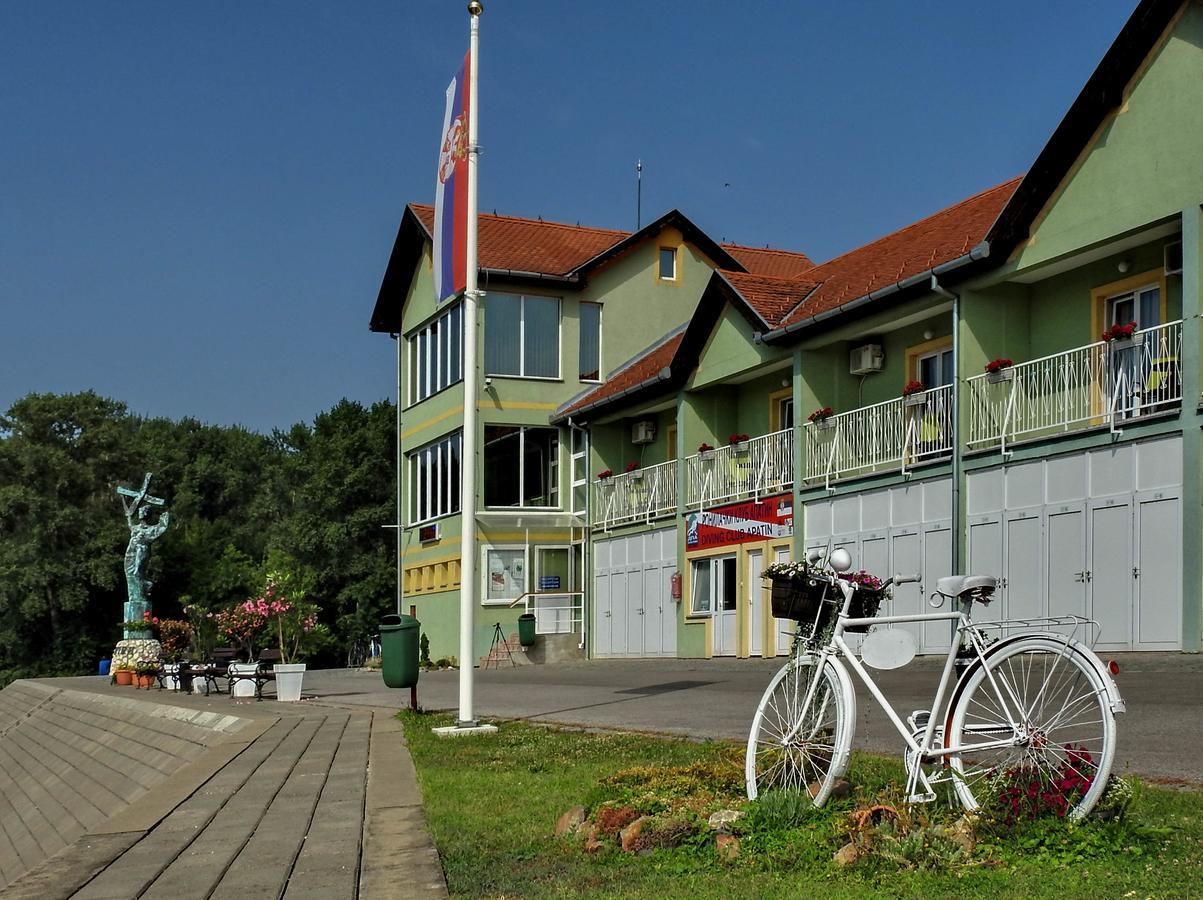 Apartments Marina Apatin Extérieur photo